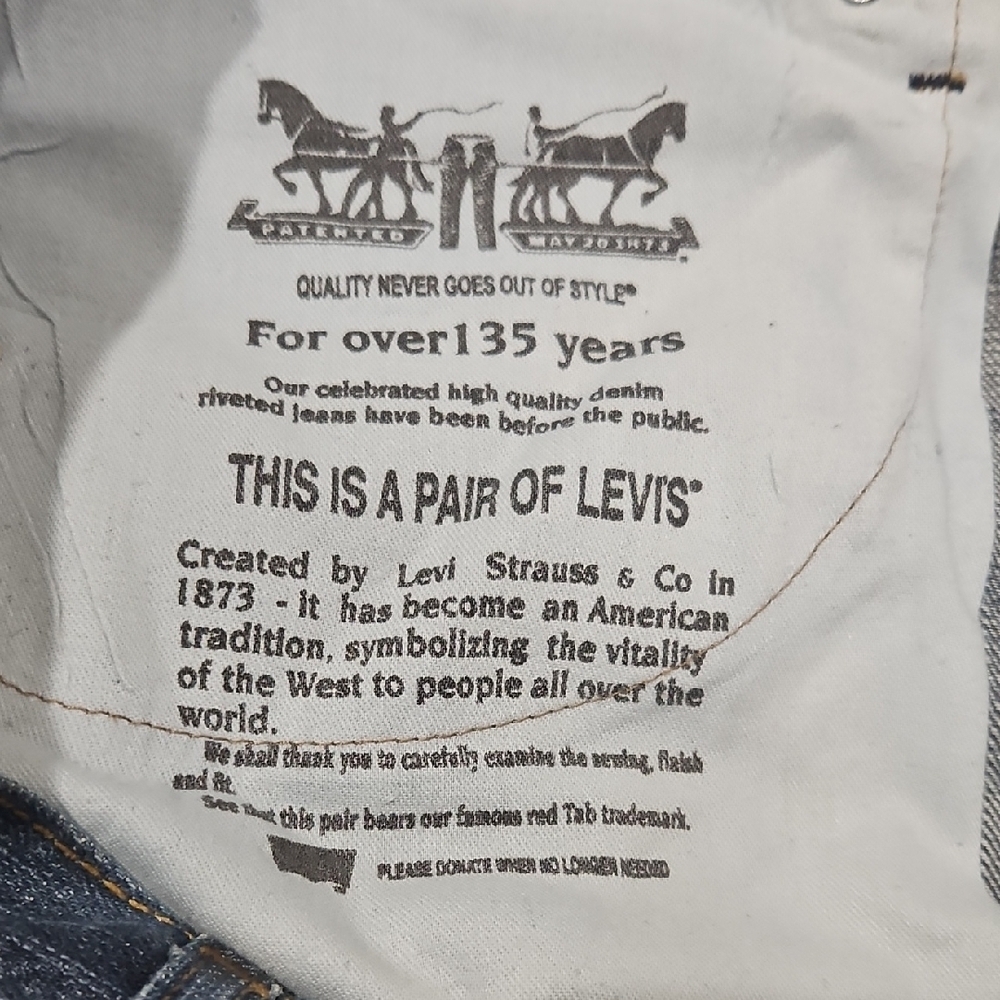 Levi's Classic Indigo Straight Men's Jeans - Picture 5 of 6